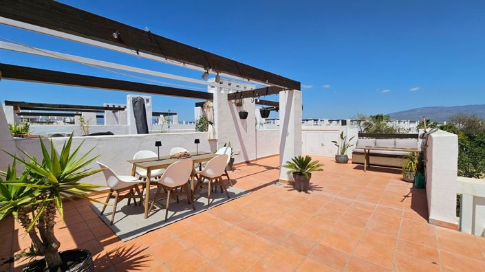 Image No.23-2 Bed Apartment for sale