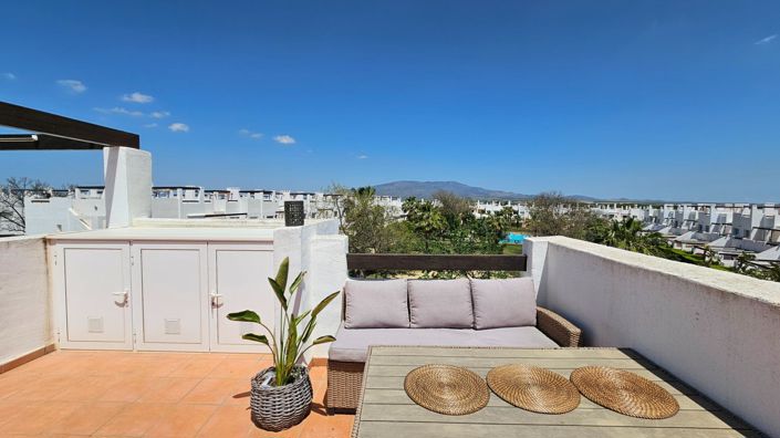 Image No.28-2 Bed Apartment for sale