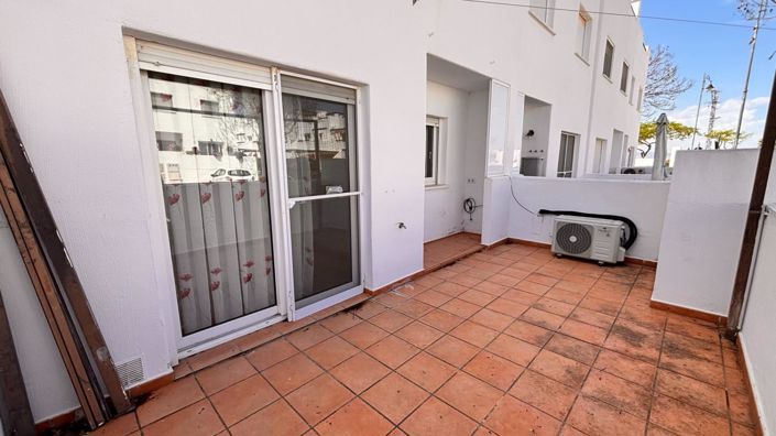 Image No.16-2 Bed Apartment for sale