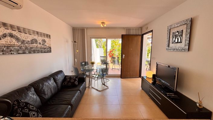 Image No.17-2 Bed Apartment for sale