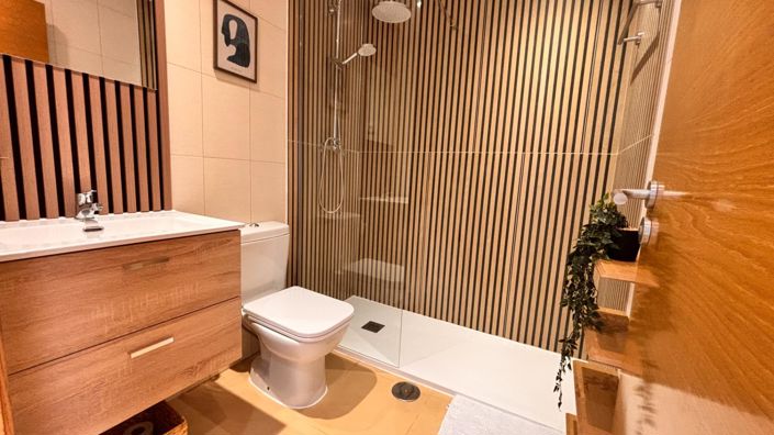Image No.13-3 Bed Apartment for sale