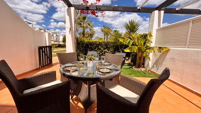 Image No.20-3 Bed Apartment for sale
