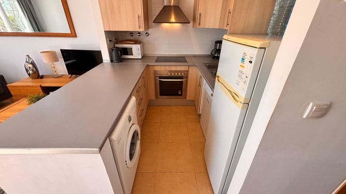 Image No.10-2 Bed Apartment for sale