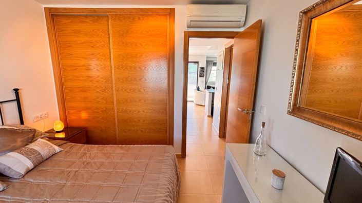 Image No.10-2 Bed Apartment for sale