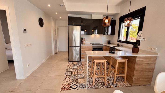 Image No.11-2 Bed Apartment for sale