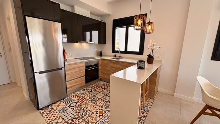 Image No.12-2 Bed Apartment for sale