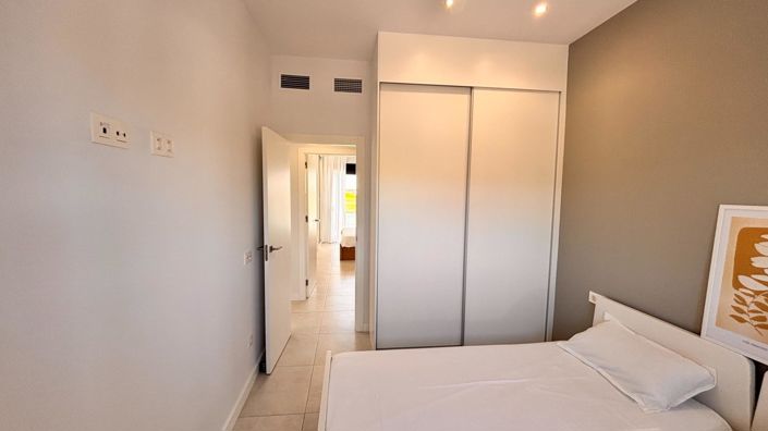 Image No.19-2 Bed Apartment for sale