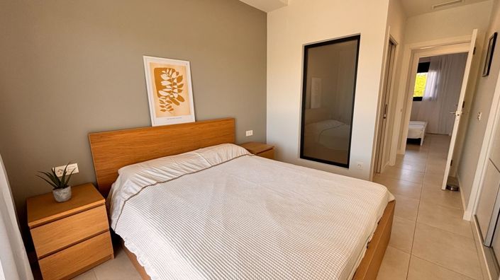 Image No.23-2 Bed Apartment for sale