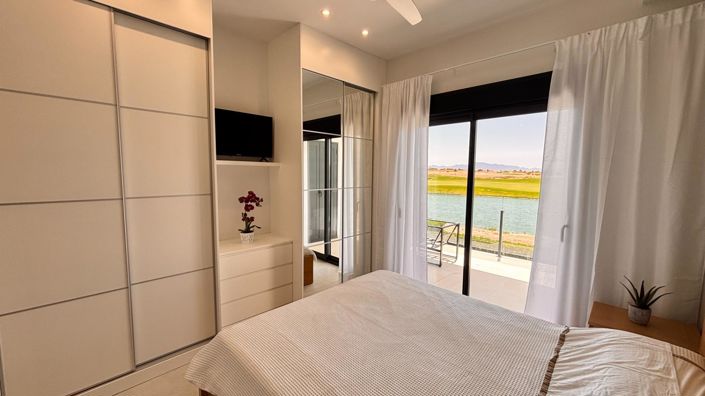 Image No.28-2 Bed Apartment for sale