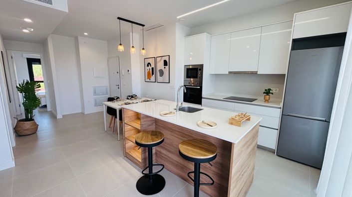 Image No.5-2 Bed Apartment for sale