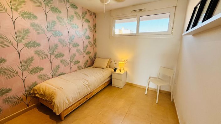Image No.18-2 Bed Apartment for sale