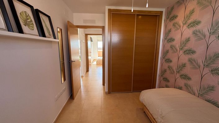 Image No.19-2 Bed Apartment for sale