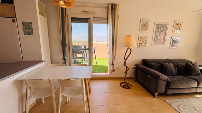 Image No.7-2 Bed Apartment for sale