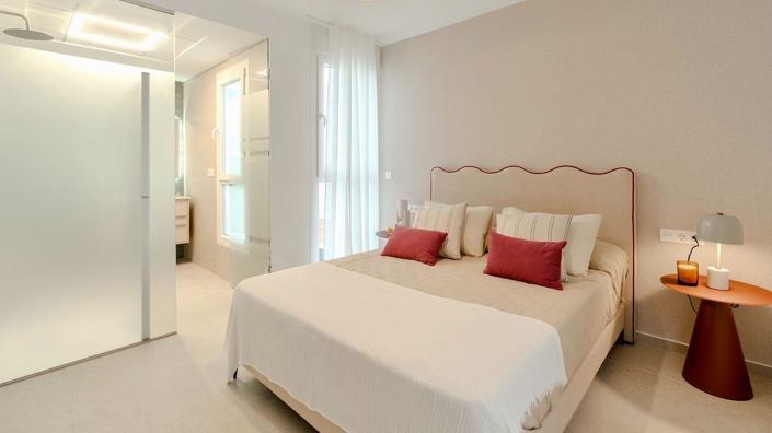 Image No.30-3 Bed Villa for sale