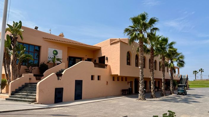 Image No.41-3 Bed Villa for sale