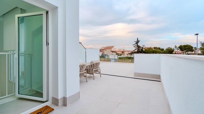 Image No.6-3 Bed Villa for sale