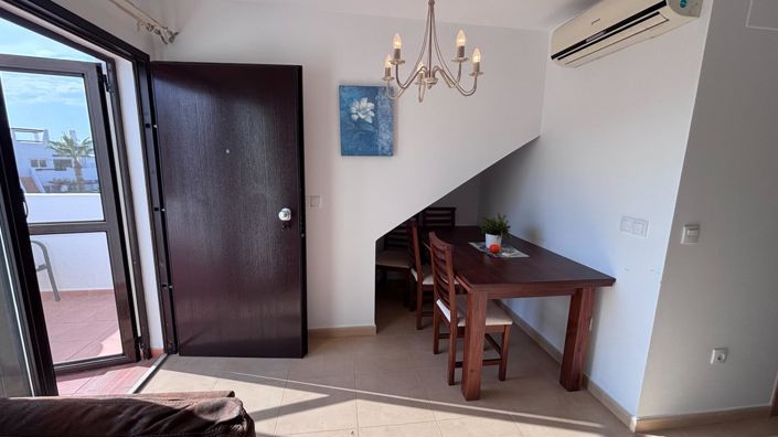 Image No.5-2 Bed Apartment for sale