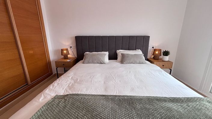 Image No.17-2 Bed Apartment for sale