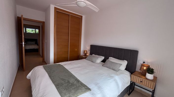 Image No.18-2 Bed Apartment for sale