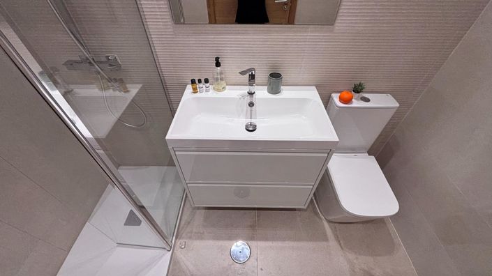 Image No.19-2 Bed Apartment for sale