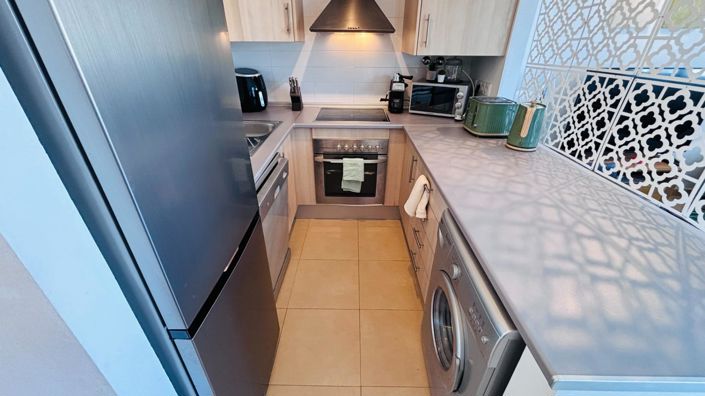 Image No.7-2 Bed Apartment for sale