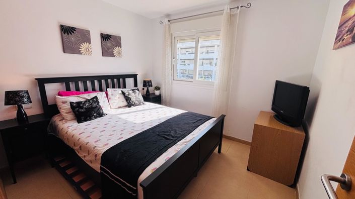 Image No.9-2 Bed Apartment for sale