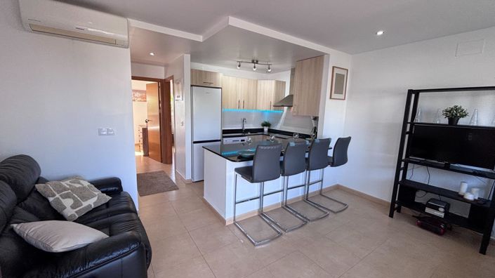 Image No.4-2 Bed Apartment for sale
