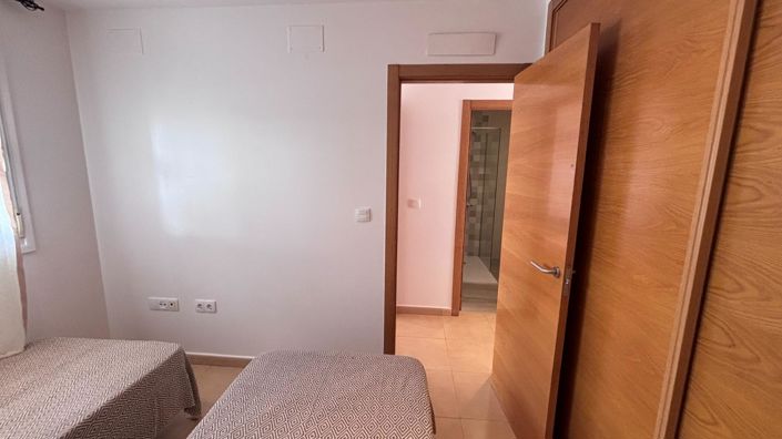 Image No.11-3 Bed Apartment for sale