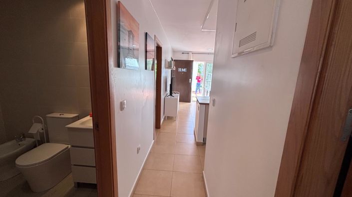 Image No.17-3 Bed Apartment for sale
