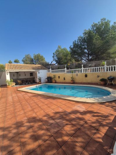 Image No.101-5 Bed Villa for sale