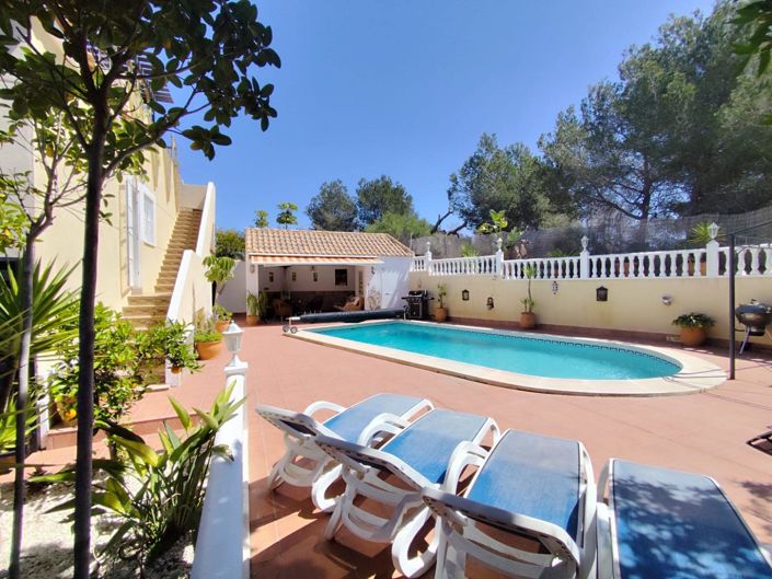 Image No.3-5 Bed Villa for sale