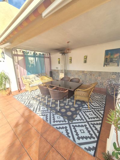 Image No.5-5 Bed Villa for sale