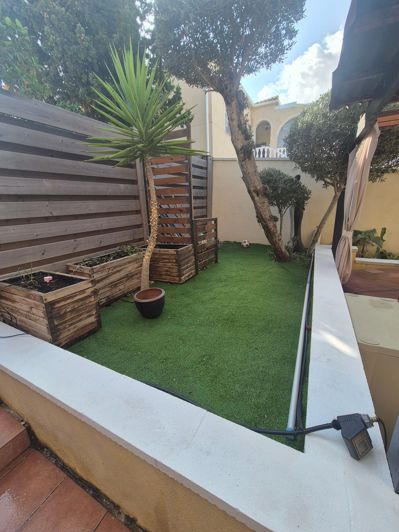 Image No.65-5 Bed Villa for sale