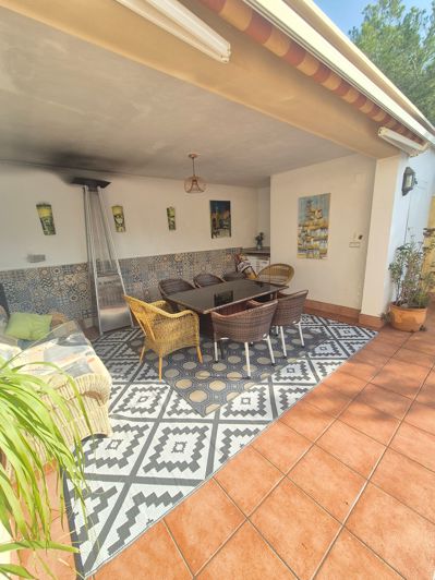 Image No.74-5 Bed Villa for sale