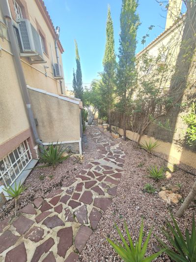 Image No.75-5 Bed Villa for sale