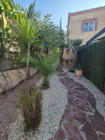 Image No.89-5 Bed Villa for sale