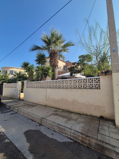 Image No.92-5 Bed Villa for sale