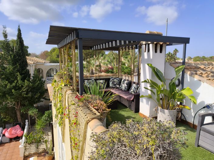 Image No.96-5 Bed Villa for sale