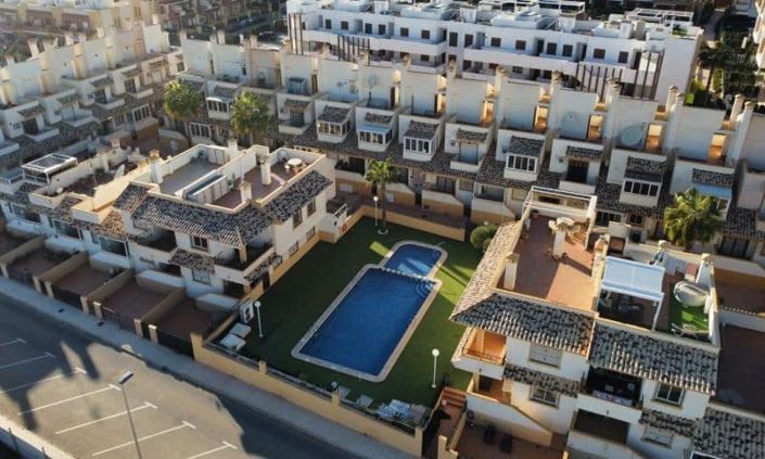 Image No.3-Maison de ville de 3 chambres à vendre à Orihuela Costa