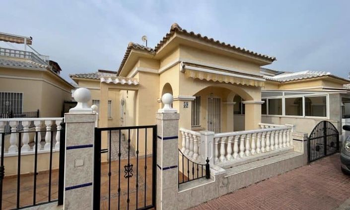 Image No.1-Propriété de 2 chambres à vendre à Torrevieja