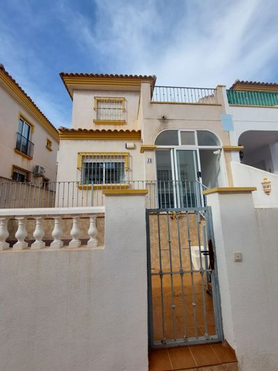 Image No.13-3 Bed House for sale