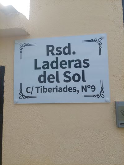 Image No.25-3 Bed House for sale