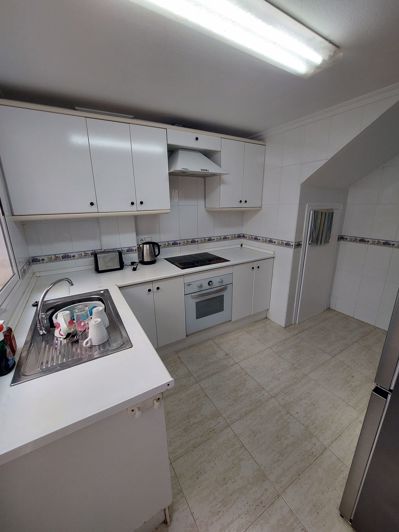 Image No.4-3 Bed House for sale