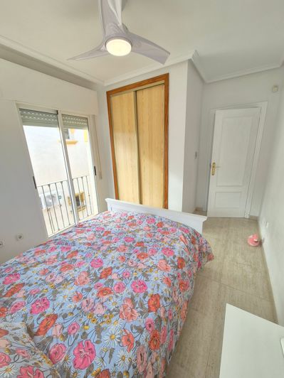 Image No.42-3 Bed House for sale