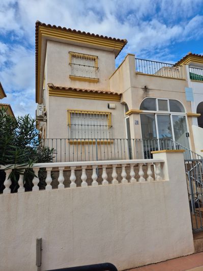 Image No.46-3 Bed House for sale