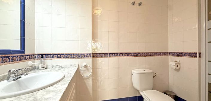 Image No.12-2 Bed Apartment for sale