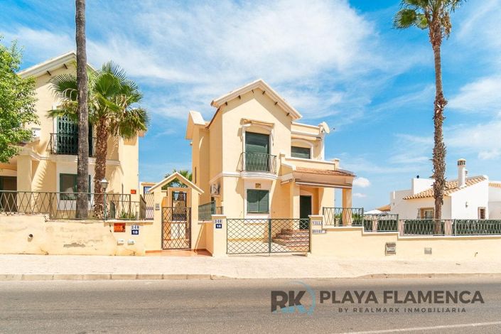 Image No.1-3 Bed Villa for sale