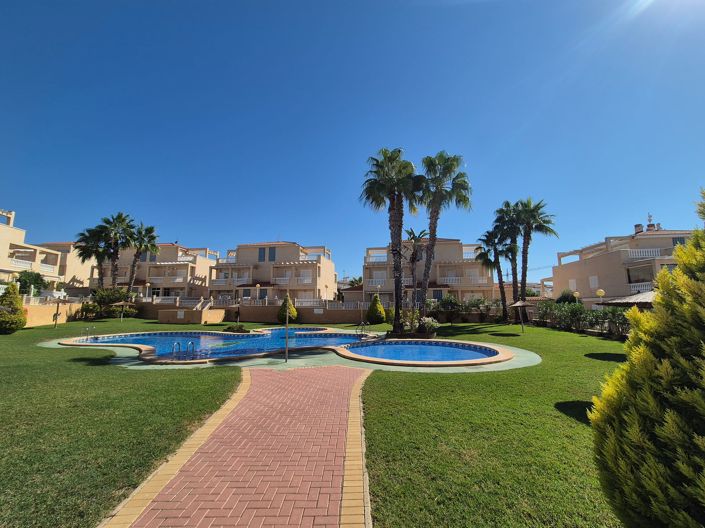 Image No.1-Appartement de 2 chambres à vendre à Orihuela Costa