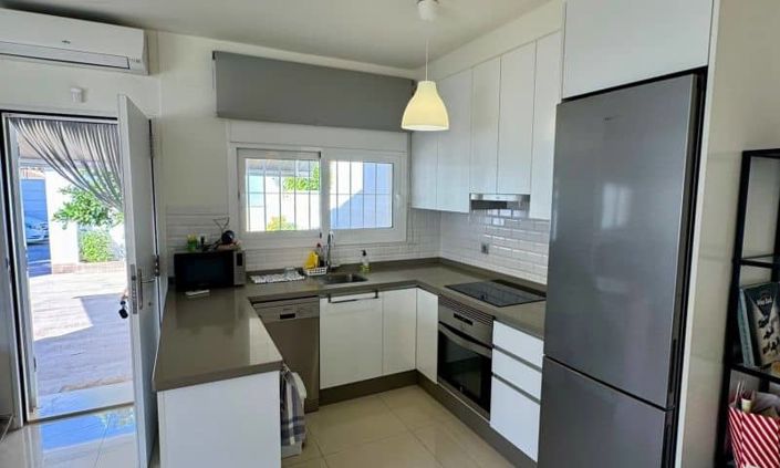 Image No.11-2 Bed Villa for sale