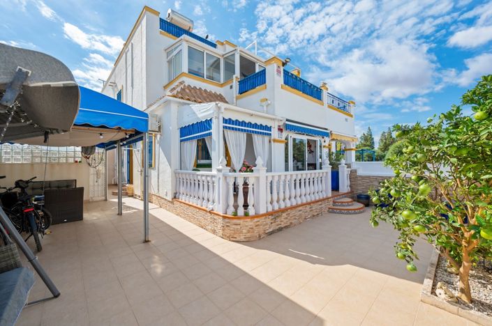 Image No.1-3 Bed House for sale